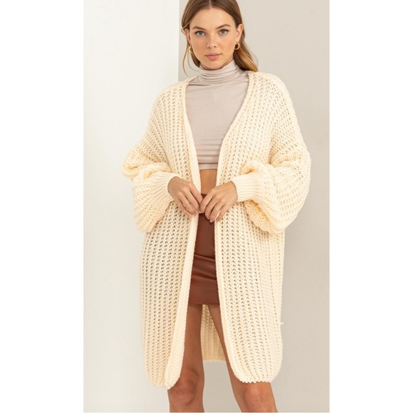 HYFVE Oversized Chunky Ribbed Cardigan Sweater - Picture 1 of 8